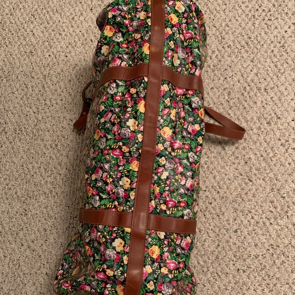 Duffle bag - Picture 3 of 7